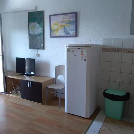 Busljeta Apartman Starigrad Paklenica