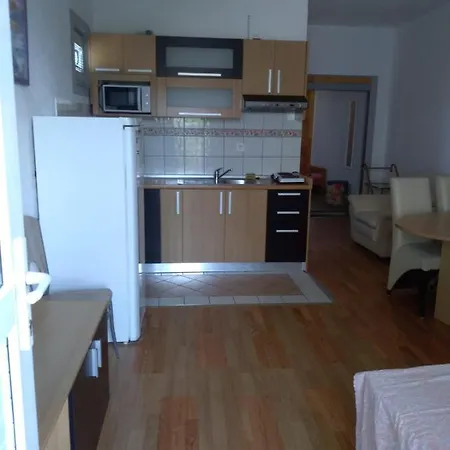 Busljeta Apartman Starigrad Paklenica