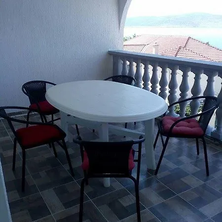 Busljeta Starigrad Paklenica