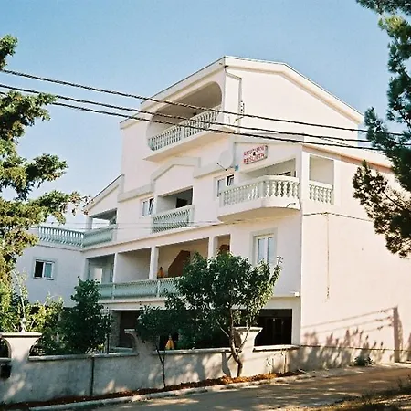 Apartment Busljeta Starigrad Paklenica