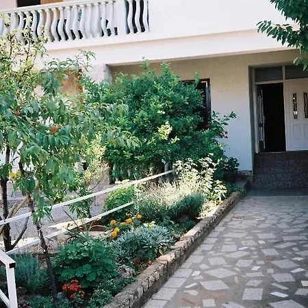 Apartment Busljeta