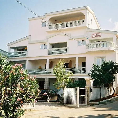 Busljeta Apartment