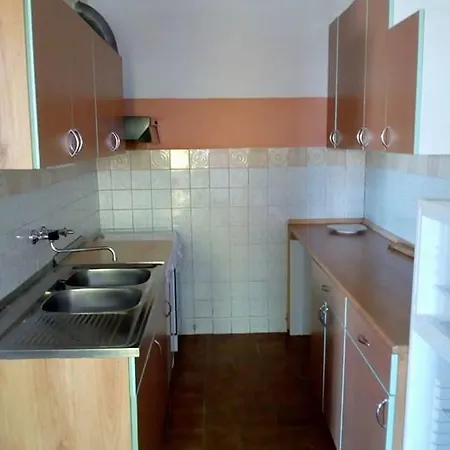 Busljeta Apartman
