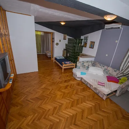 Apartment Busljeta *