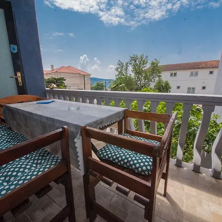 Busljeta Apartman Starigrad Paklenica