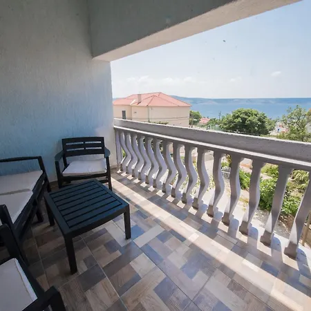 Apartment Busljeta *