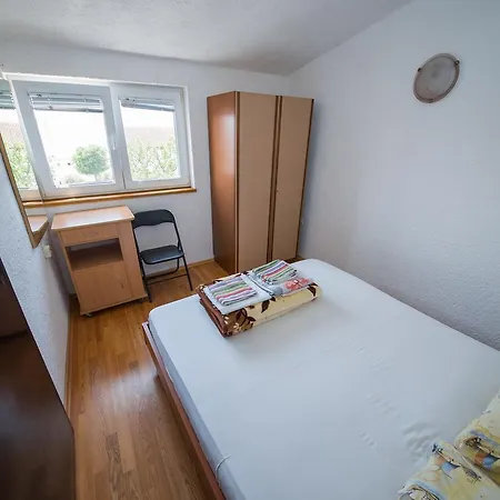 Busljeta Starigrad Paklenica