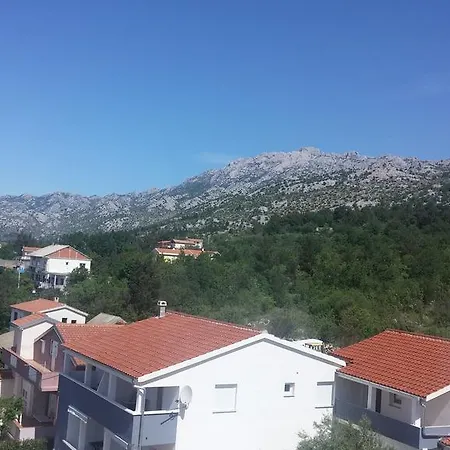 Busljeta Apartman
