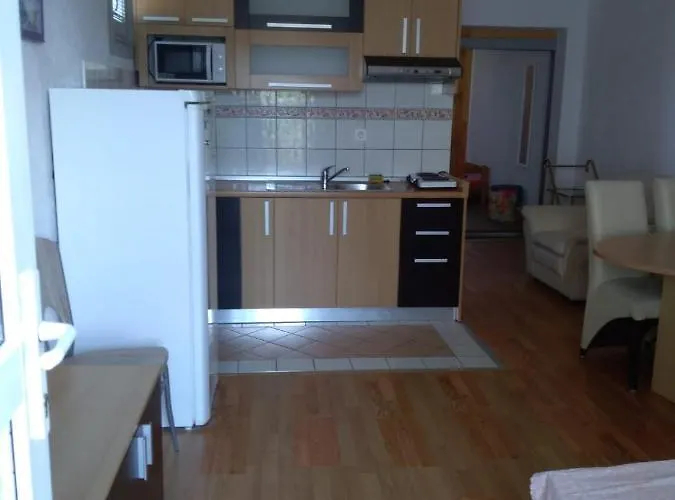 Busljeta Lägenhet Starigrad Paklenica