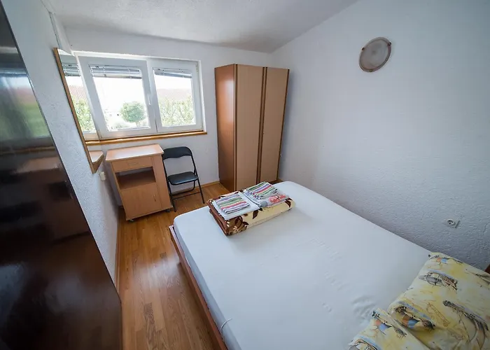 Busljeta Starigrad Paklenica
